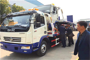 湘阴汽车道路救援拖车价格